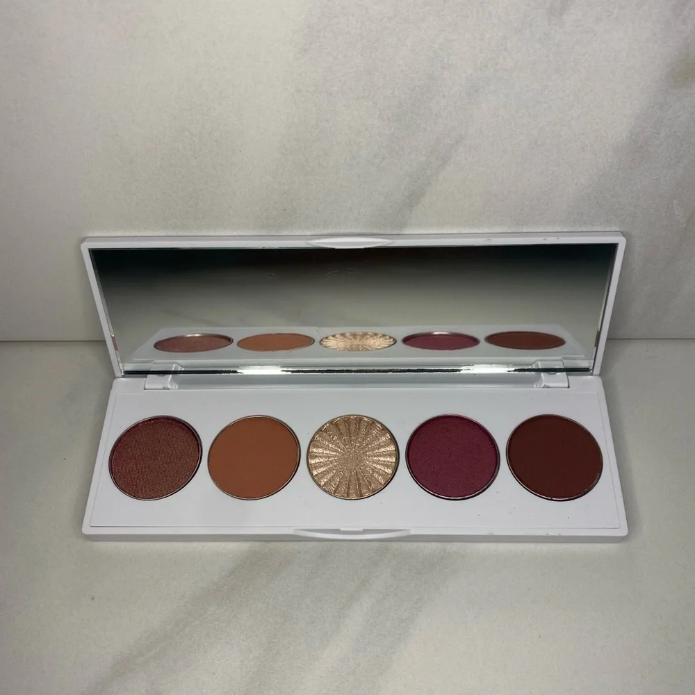 Ofra Signature eyeshadow palette - Symphony